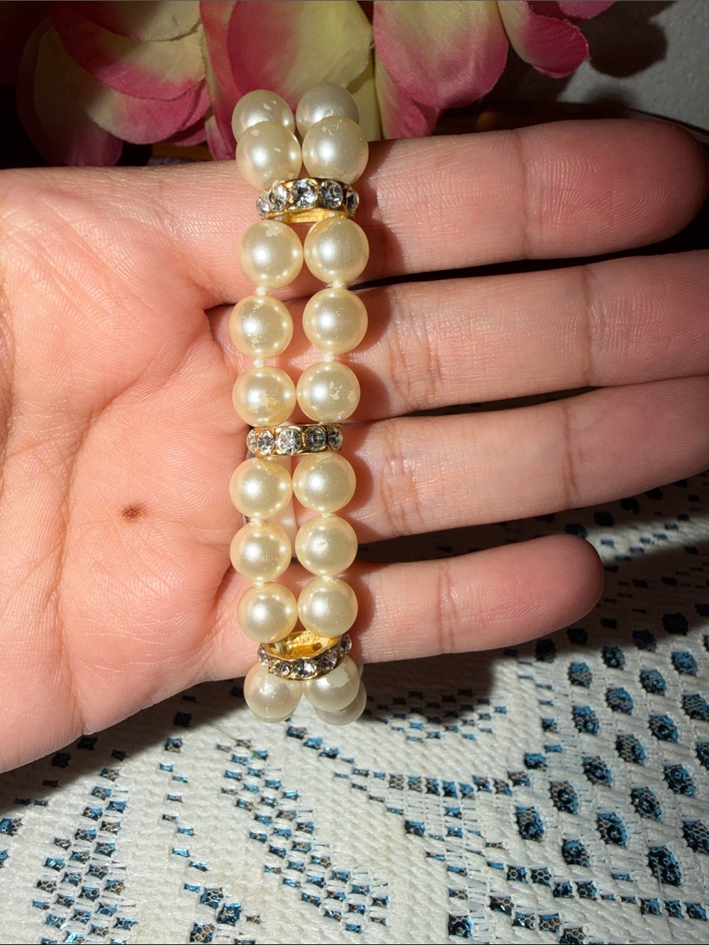 Classic Cream Pearl and Rhinestone Stretch Bracelet